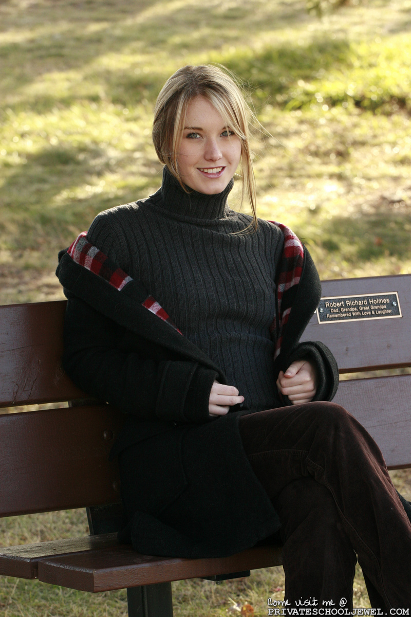 Preppy Schoolgirl Shows Off Her Bush In The Park