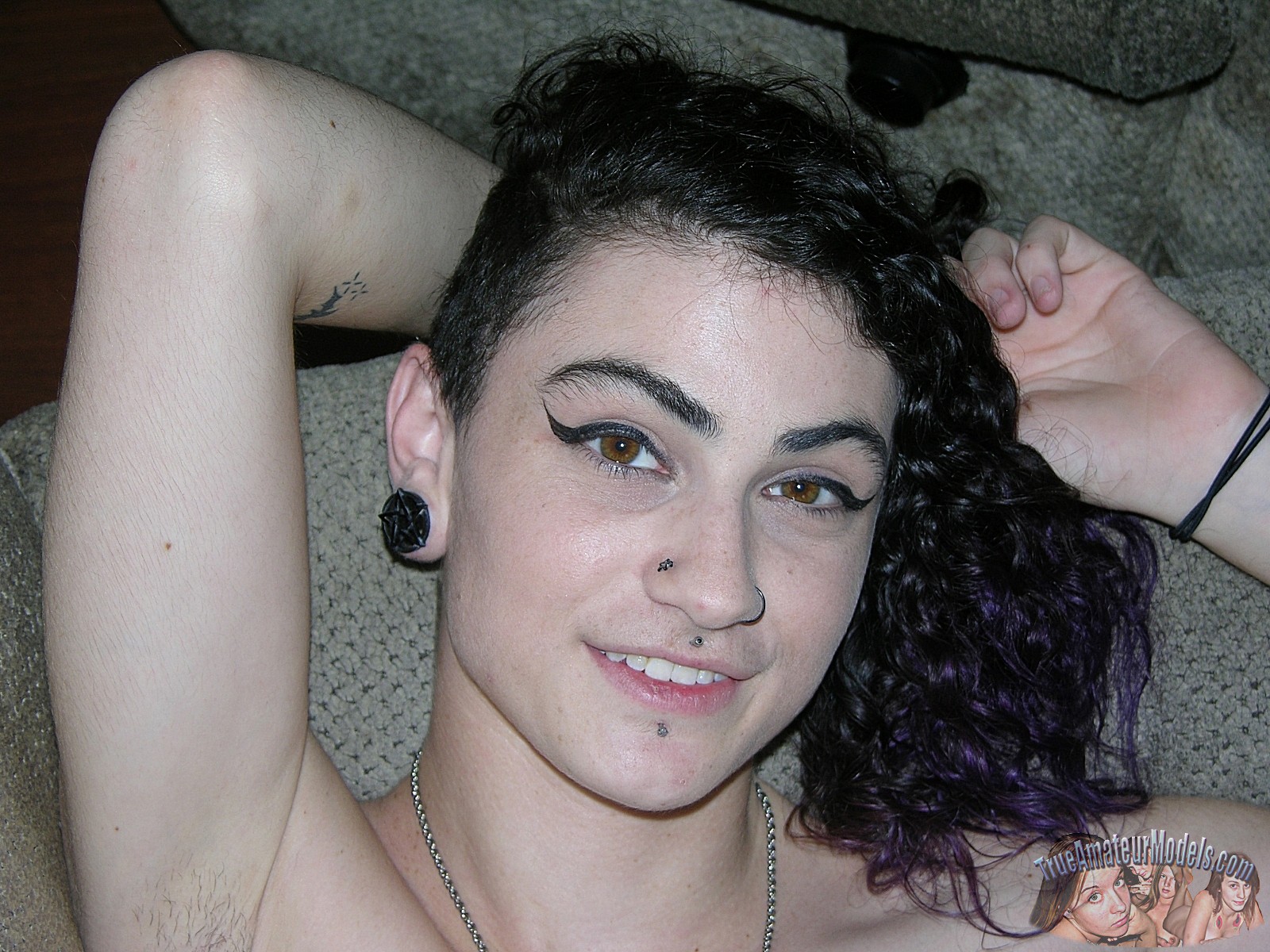 Punk Rock Metalhead Teen Babe Wearing Glasses Shows Hairy Pussy Lydia Model