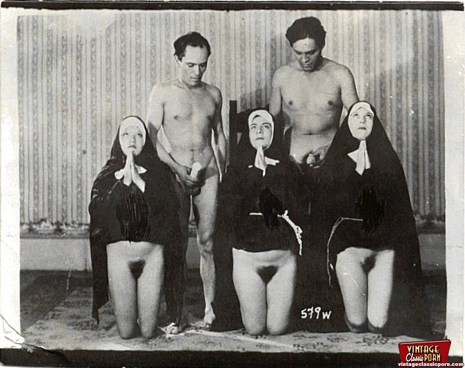 Vintage Nun Porn - True vintage hairy nuns are posing naked pictures